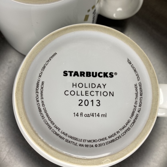 2 Starbucks Holiday collection 2013 mugs - Picture 3 of 13